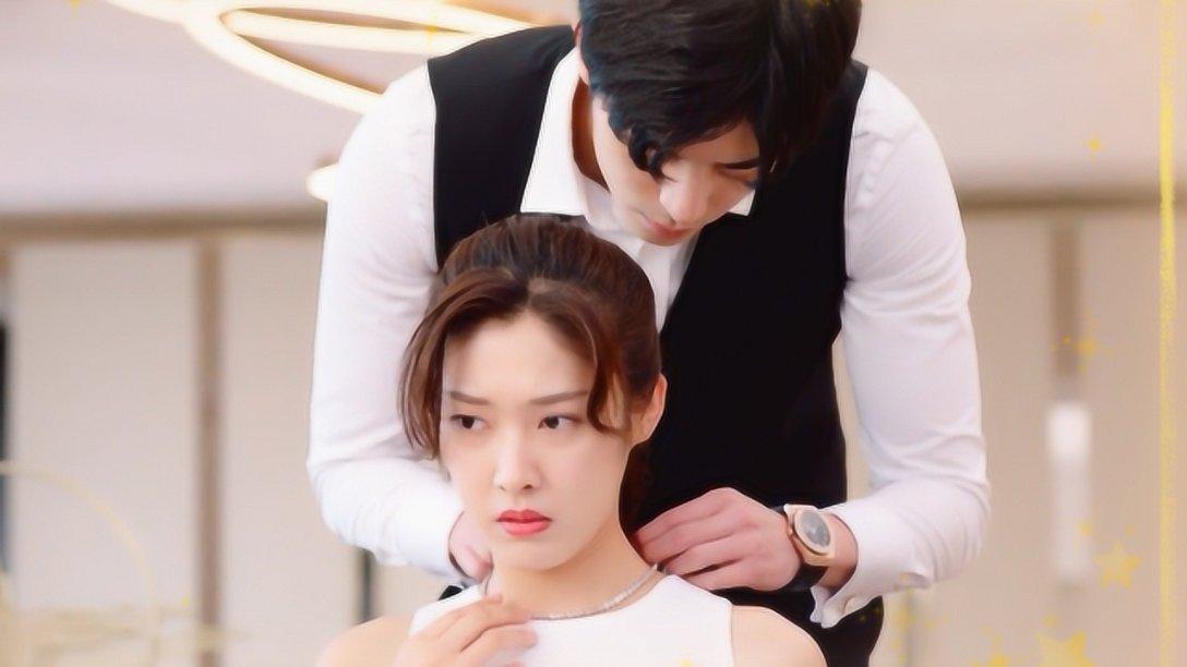 马伊琍晒出与女儿的合影，两人的状态如何？游戏画面